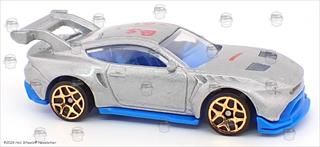 MF Grey - 40th Convention, Auction